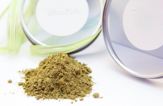 Premium White Thai Kratom powder Canada – carefully sourced and finely ground Mitragyna speciosa